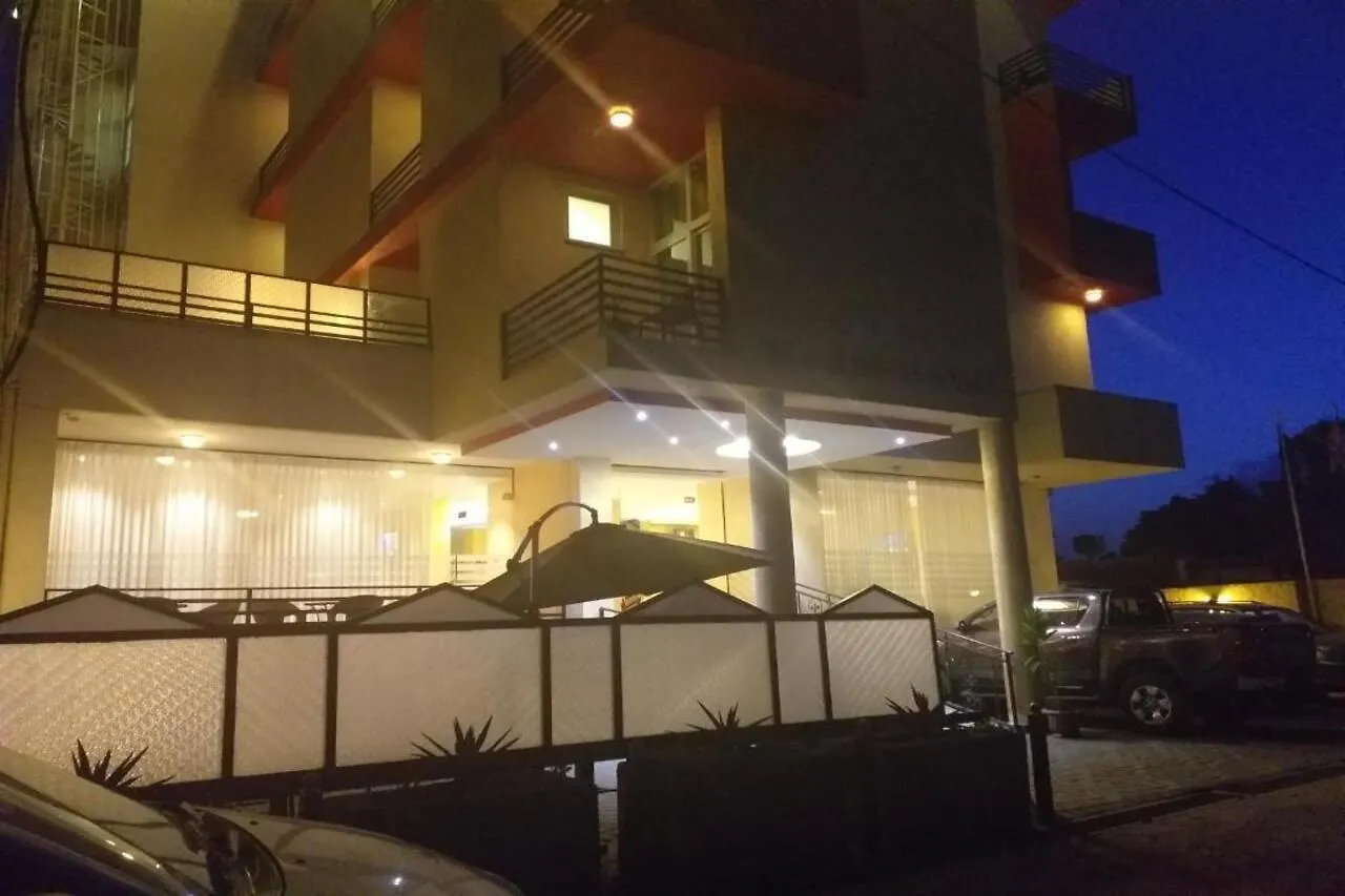 Medal Hotel Αντίς Αμπέμπα 3*,
